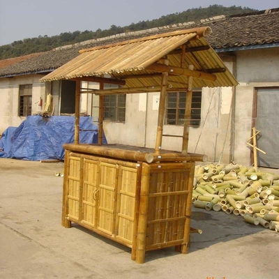 Cabana τροπικός φραγμός 220x160cm Tiki μπαμπού κόμματος με τα κατώτερα σκαμνιά ραφιών γραφείου