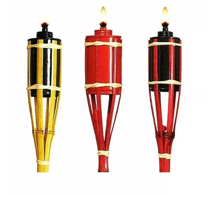 Ντεκόρ 115cm κήπων φανοί Tiki μπαμπού με τα τρέμοντας μεταλλικά κουτιά πετρελαίου μετάλλων φλογών