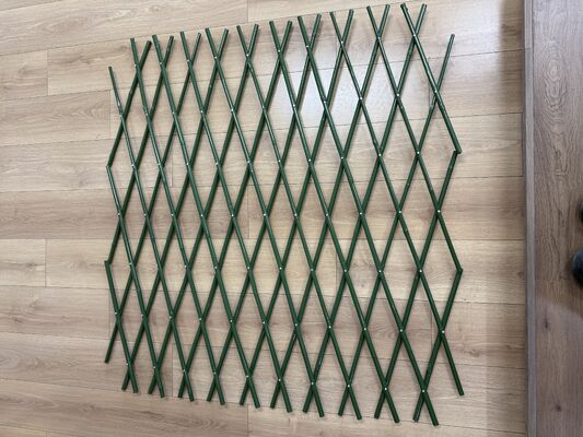 Βελτίωση της ιδιωτικής ζωής και του στυλ του κήπου: Βιώσιμη επέκταση των κυλίνδρων φράχτη από μπαμπού