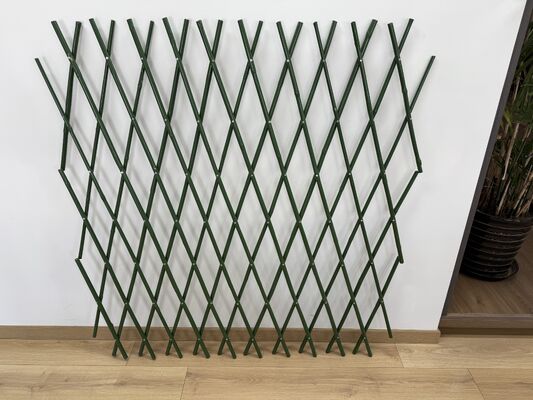 Οικολογικό Φράχτης Μπαμπού Επεκτεινόμενος Ρολό με Πλαστικοποιημένο Μεταλλικό Πλαίσιο και Προσαρμοσμένο Μέγεθος για Εξωτερική Ιδιωτικότητα